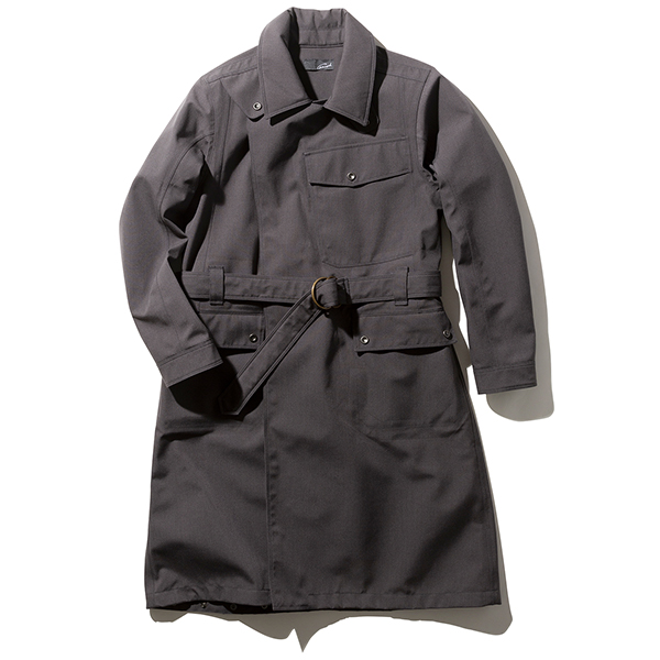 コート丈でもバイクに跨るストレスを軽減する「Despatch Riders Coat