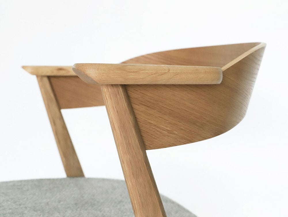 ダニス ショートアームチェア アームナチュラル アイアン ダイニング