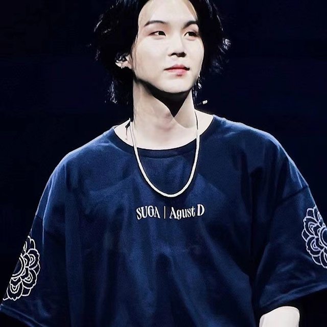 BTS SUGA D-DAY オーバーシャツM BTS SUGA D-DAY オーバーシャツM BTS SUGA