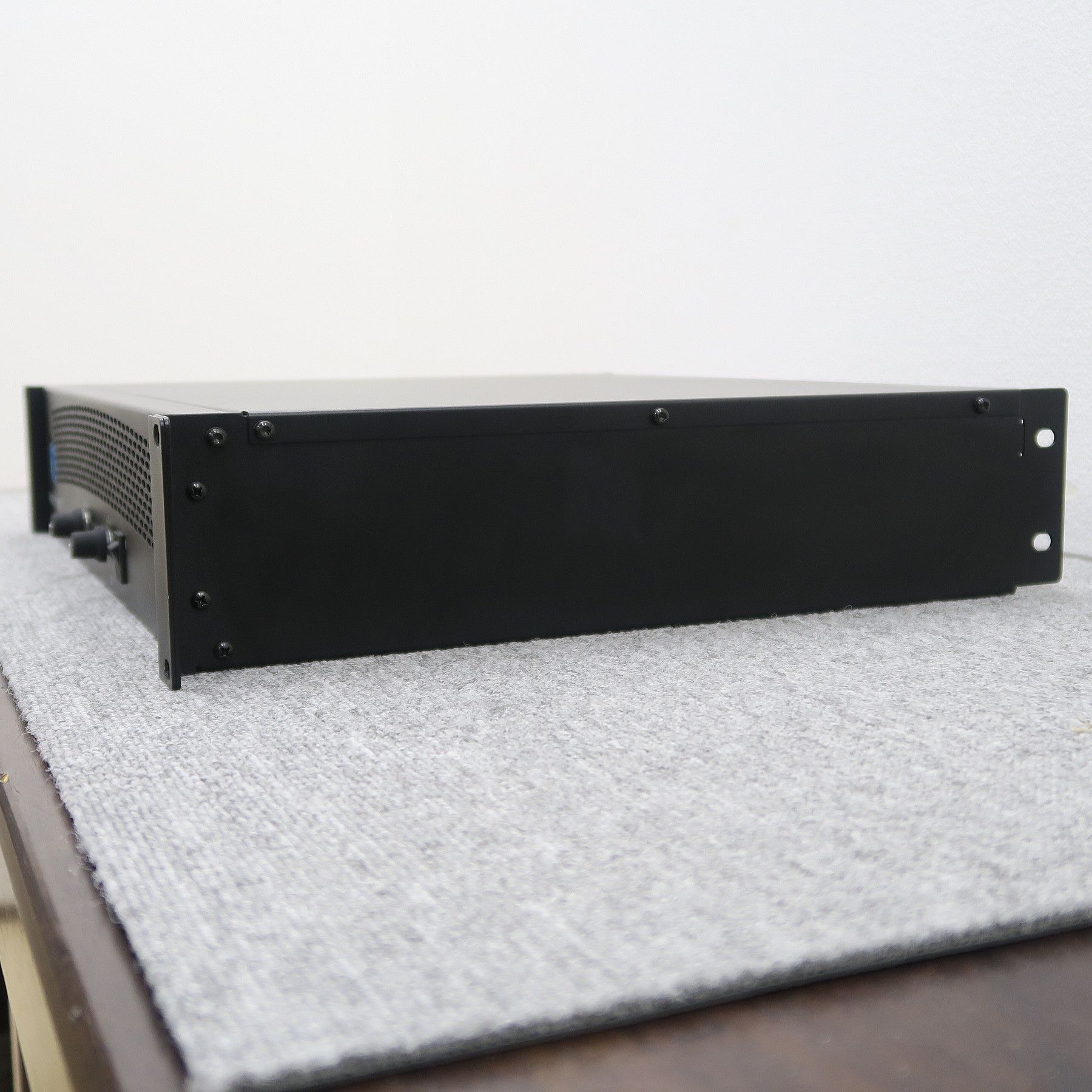 Bランク】アムクロン AMCRON XLS 602 PAパワーアンプ @51571 / 中古