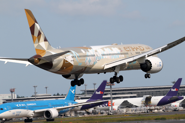 エティハド航空 特別塗装 B787-9 A6-BLI ADNOC-Chooze Saudi Arabia