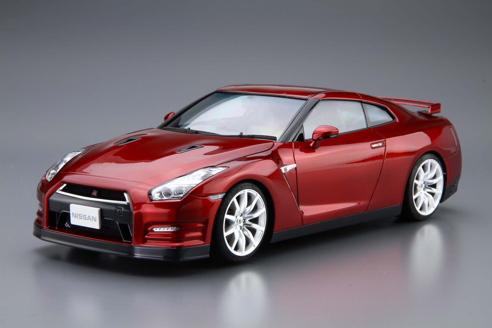 1/24 ニッサン R35 GT-R ピュアエディション'14 - AOSHIMA SCALE MODEL