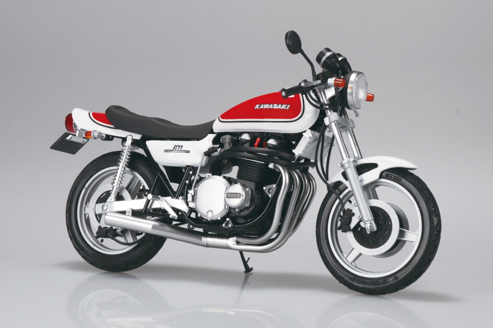 1/12 あいつとララバイ ZⅡ改 研二仕様 - AOSHIMA SCALE MODEL LINEUP