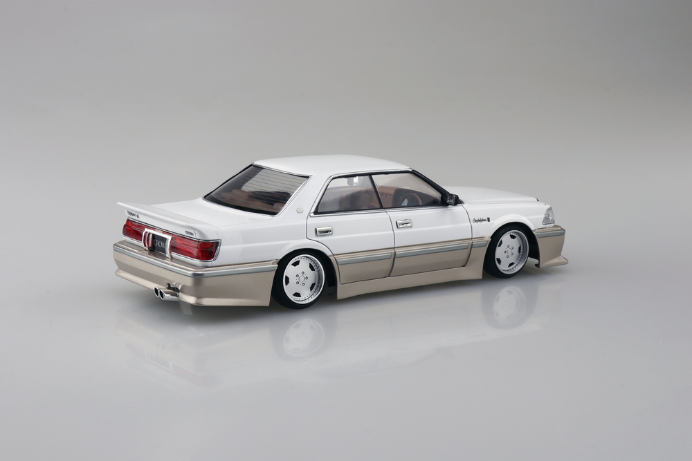 1/24 インシュランス UZS131 クラウン '89 (トヨタ) - AOSHIMA SCALE