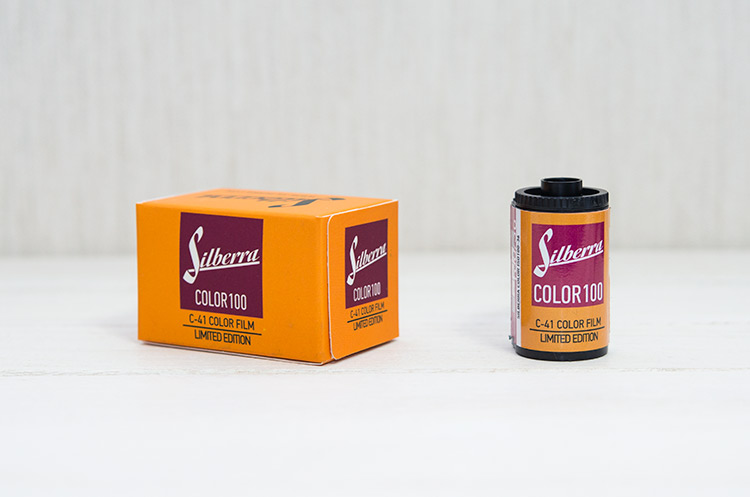 SILBERRA（シルベラ） COLOR100」は期限切れの詰め替え？発色は良い