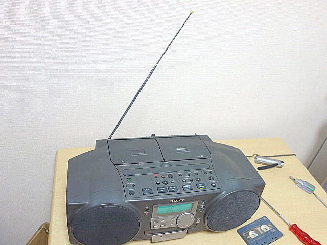 CDラジカセ ZS-D1 | 古いハードに囲まれて since2011