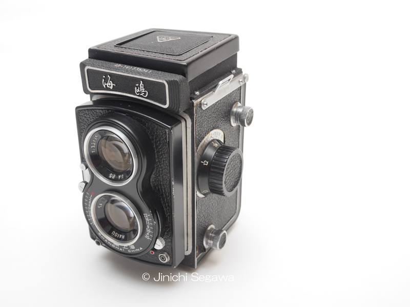 中国上海製 二眼レフ 海鴎 SEAGULL 4Bのフィルム装填