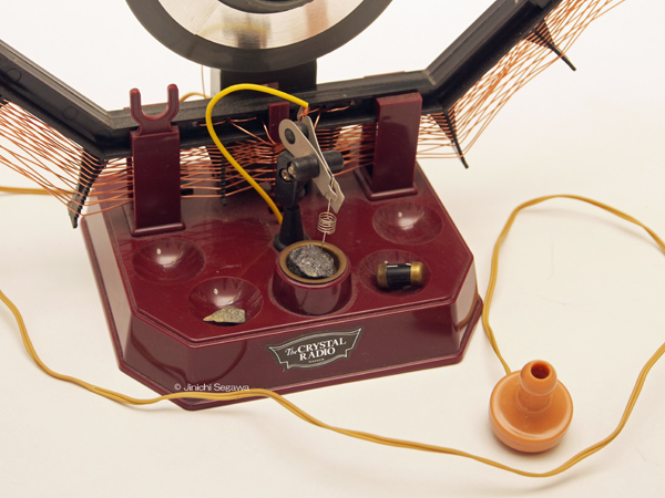 鉱石ラジオで聞いてみよう