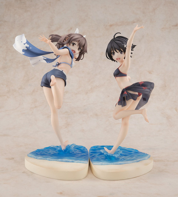 防振り2」メイプルが鎧を脱いだら… サリーと一緒に“水着”フィギュア化