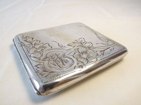 アンティークシルバーシガレットケース（アールヌーヴォー）