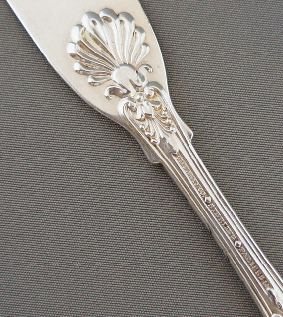 ティファニー「バターナイフ ”English King”」《アンティックかとう》