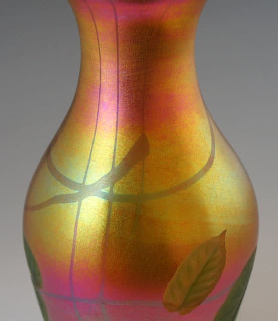 L.C.ティファニー「蔦文様花瓶」《アンティックかとう》