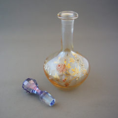 オールドバカラ「ラスター彩色薔薇文様香水瓶」《アンティックかとう》