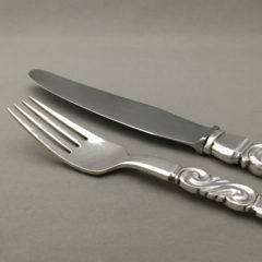 ジョージ・ジェンセン「“Scroll” ディナーフォーク＆ナイフ セット
