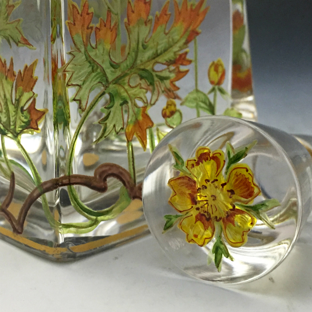 オールドバカラ「エナメル装飾 草花文 リキュールセット（ボトル