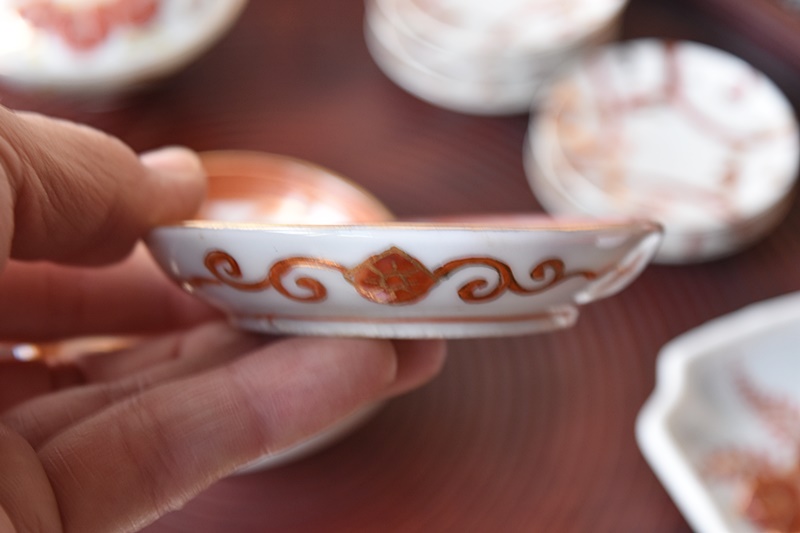 雛道具 九谷 朱赤金彩豆皿 - 生活骨董と古布のアンティークショップ