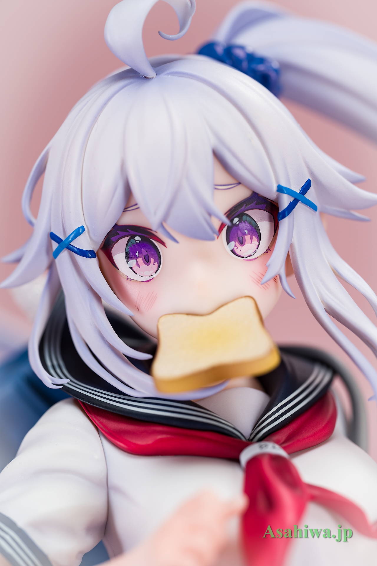 Bibi Buttons 未来ちゃん 遅刻寸前パンチラ よつばとフィギュアレビュー