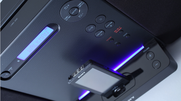 ASCII.jp：ウォークマンとドッキングするミニコンポ「CMT-V3」 (1/3)