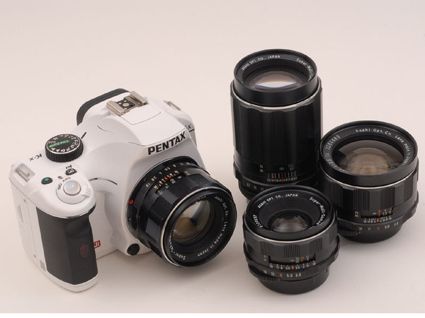 ASCII.jp：K-x＆変換マウントで昔のレンズを使ってみる (1/3)