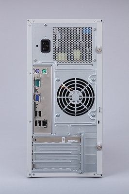 ASCII.jp：4万円台から買えるサーバー、NEC「GT110b」を試す (1/4)