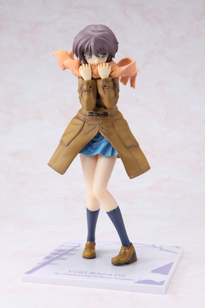 ASCII.jp：ハルヒのダブルチャンスは、コートとマフラーを身に着けた長門！