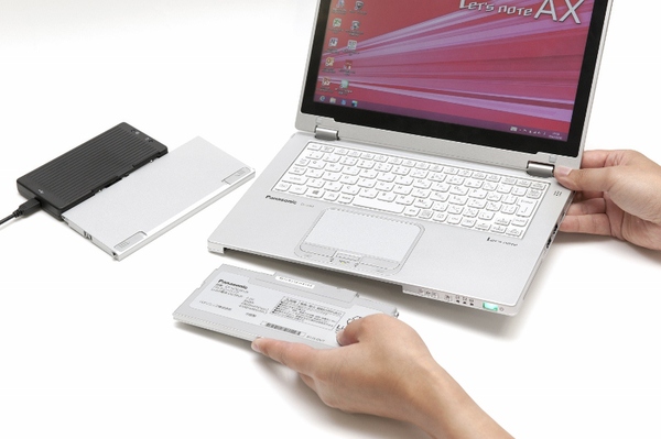 ASCII.jp：予備バッテリー併用で最長約15時間！ レッツノートAX2は眠ら