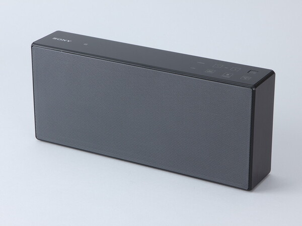 ASCII.jp：現代のラジカセ、ソニー「CMT-X7CD」はスピーカーの決定版 (1/4)