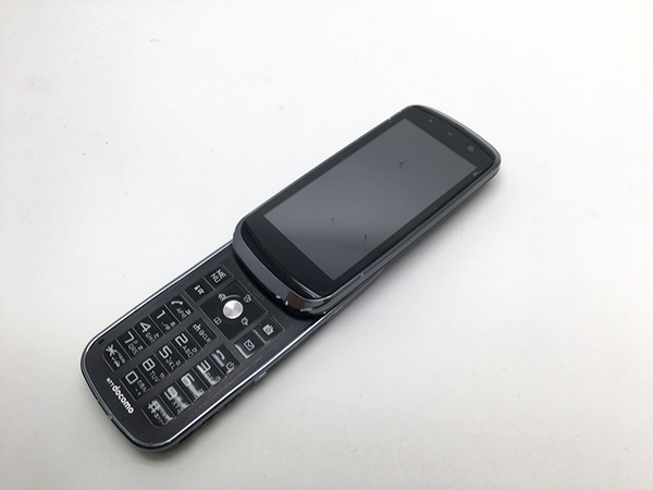 ASCII.jp：家から発掘した懐かしのガラケー（FOMA）を振り返る
