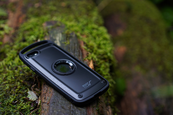 ASCII.jp：iPhone SE（第2世代）用、耐衝撃性と衝撃吸収力を兼ね備える