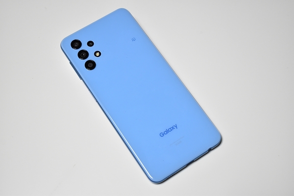 ASCII.jp：3万円台で5G対応スマホ「Galaxy A32 5G」はカメラが万能で