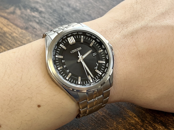 ASCII.jp：ソニー「wena 3」だけでスマホを出さずにLINEを送る