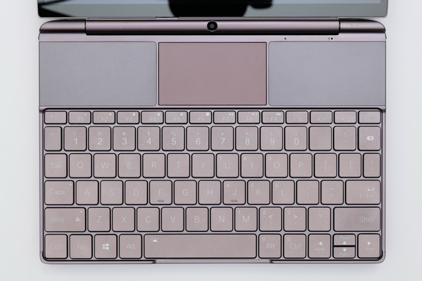 ASCII.jp：超爆速のミニゲーミングPC「GPD WIN Max 2」実機レビュー