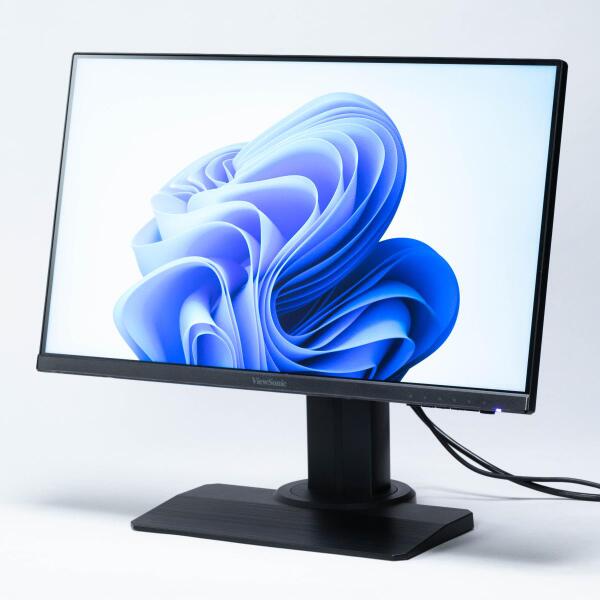 ASCII.jp：3万円台240Hz＆残像感超抑制ゲーミングディスプレー「XG2431