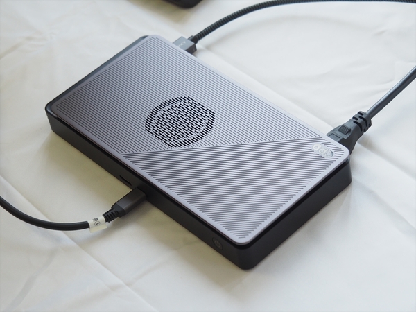 ASCII.jp：世界最小クラスの外付けeGPU「GPD G1」が10月中旬に発売予定