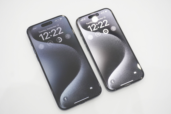 ASCII.jp：アップル「iPhone 15 Pro」チタン筐体が美しい！【現地レポ】