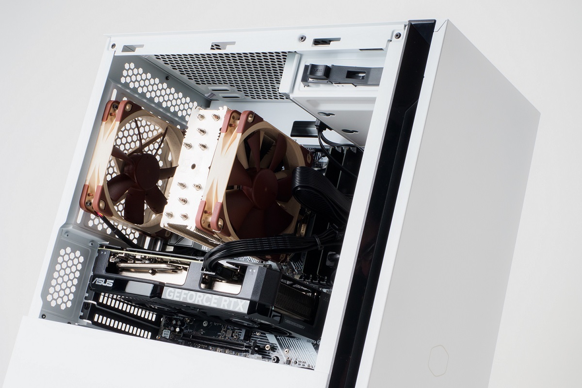 ASCII.jp：Ryzen 5 7500Fで良コスパな静音ゲーミングPC、ゲームベンチ
