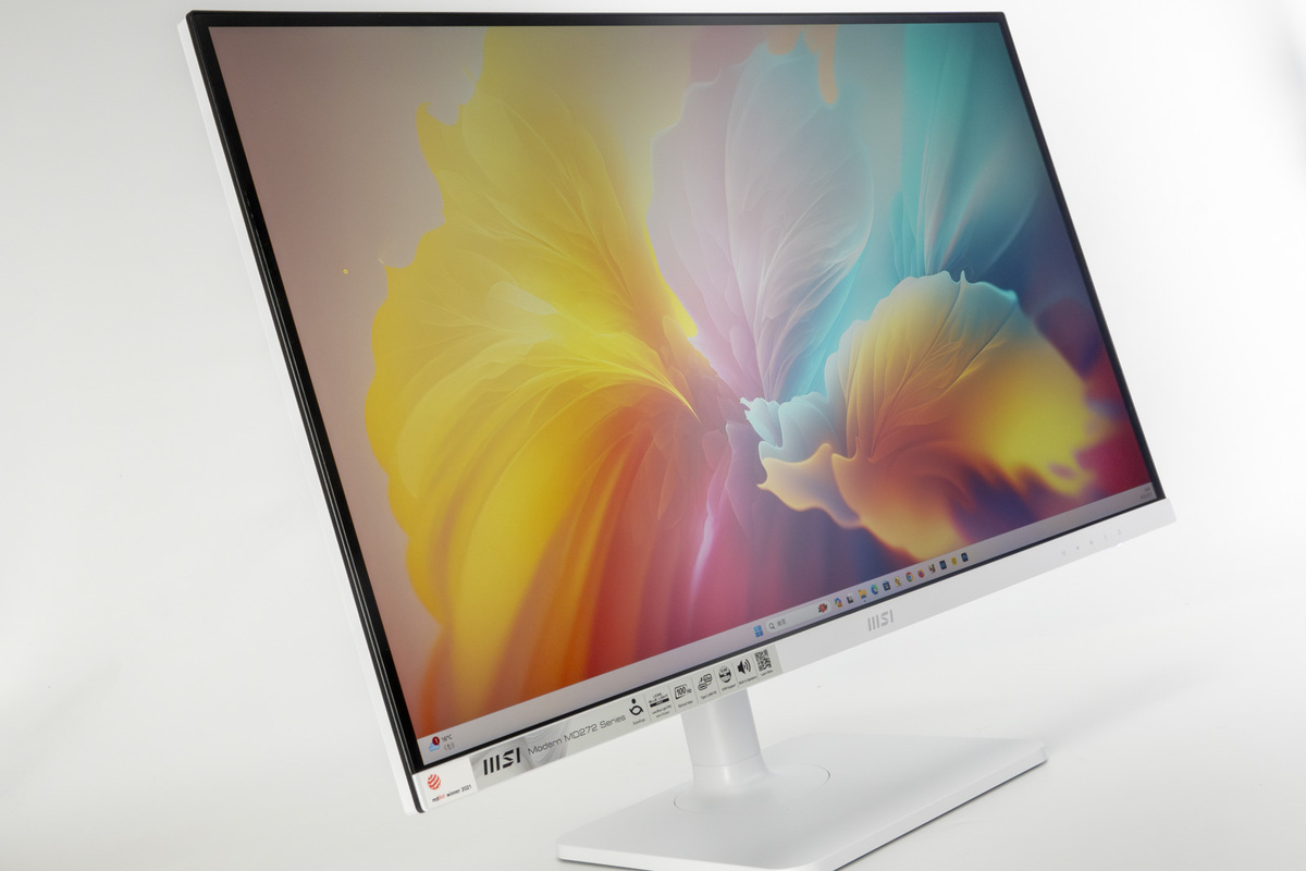 ASCII.jp：キーワードは「目に優しい」。ビジネス向け27インチWQHD