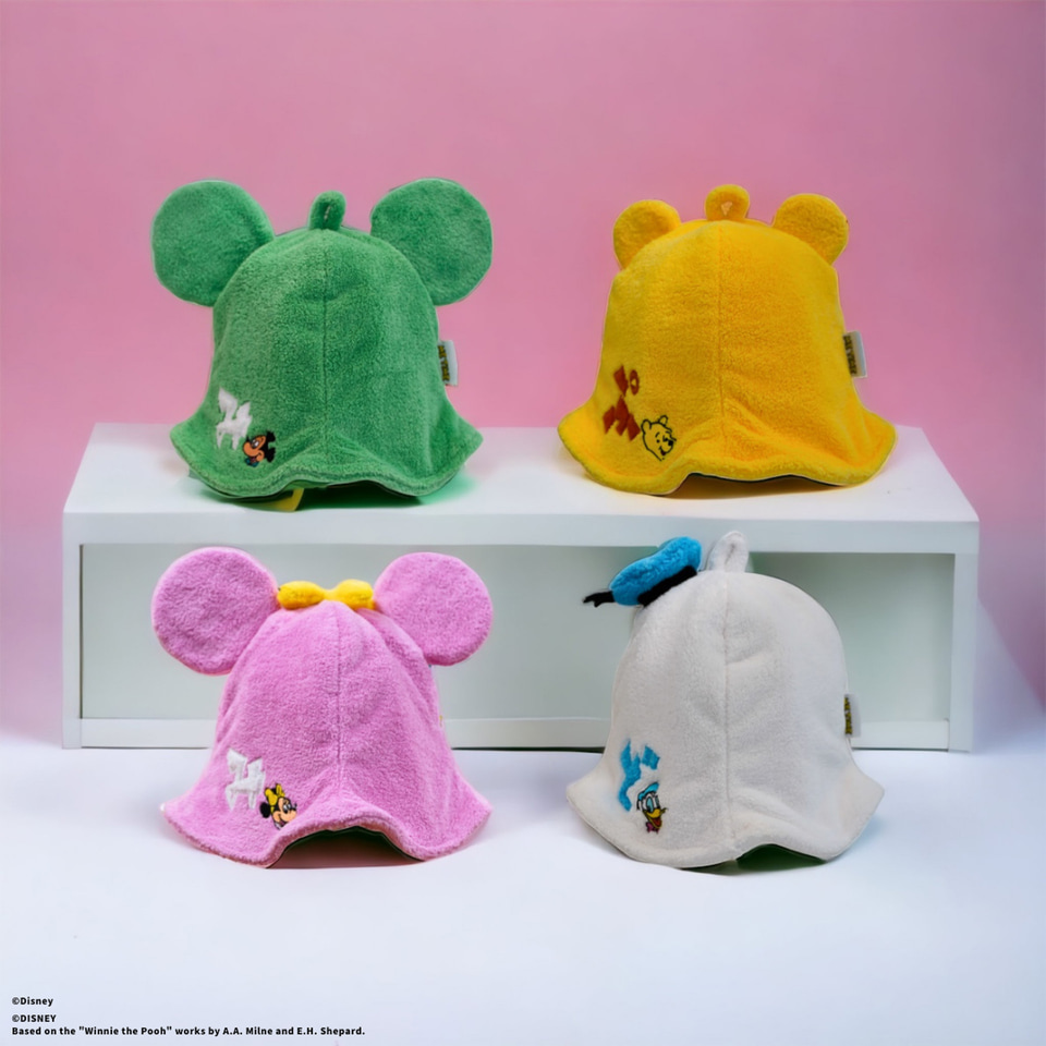 ミッキーマウスたちと一緒にととのうサウナグッズ発売。耳の付いた