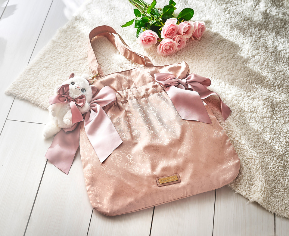 ディズニーストア、Maison de FLEURとの新コレクション発表！ マリーと