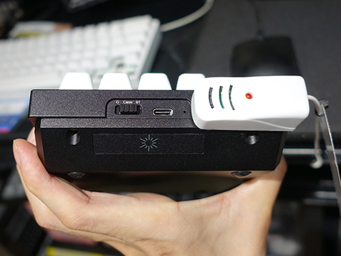 マクロキーやロータリーノブを備えたテンキーパッド「Keychron Q0 Max