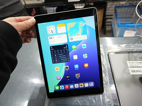 第9世代iPad」のセルラーモデルが29,777円！中古品がイオシスで新春初