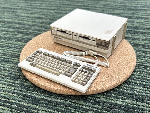 パソコンミニに待望の新モデル！「PasocomMini PC-8801 mkII SR」発表