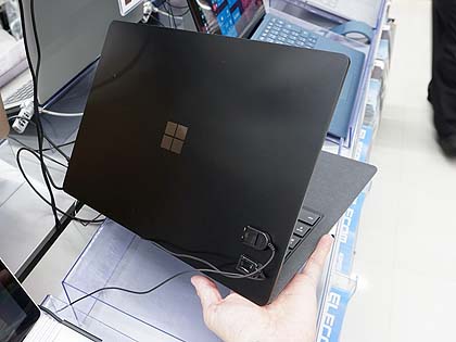 MSの最新ノートPC「Surface Laptop 2」が発売、13.5型で第8世代Core