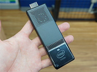 Intel純正のスティックPCに新モデル、CPUがCherry Trailに - AKIBA PC