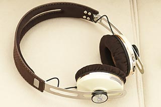 ゼンハイザー、NC+Bluetooth搭載ヘッドフォン「MOMENTUM On-Ear
