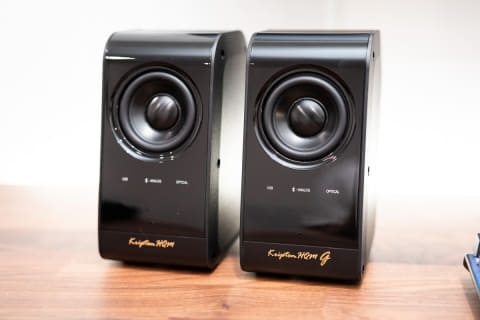 レビュー】机が狭くても大丈夫! クリプトン最強デスクトップオーディオ