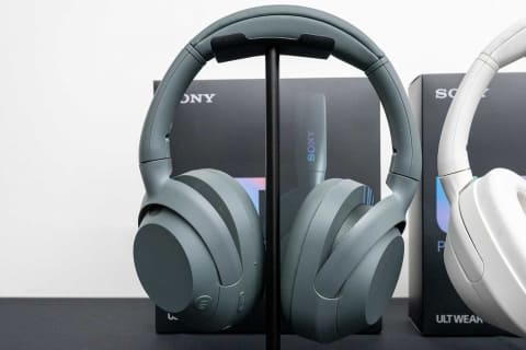 ソニー、重低音特化シリーズ「ULT POWER SOUND」。“快感ブーストボタン