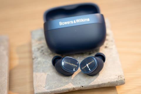 B&W新プレミアムイヤフォン「Pi8/Pi6」、8月31日から対象店舗で先行