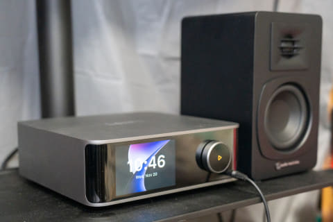 小型でサクサク動作“ちょうど良い”が詰まったストリーマー「WiiM Ultra