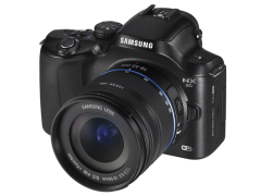 サムスン、無線LAN機能内蔵の「NX1000」「NX210」「NX20」 - デジカメ